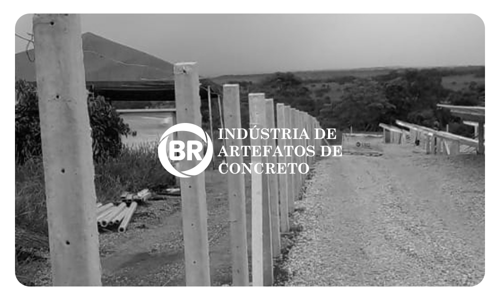 Poste / Mourão / Postinho de Concreto