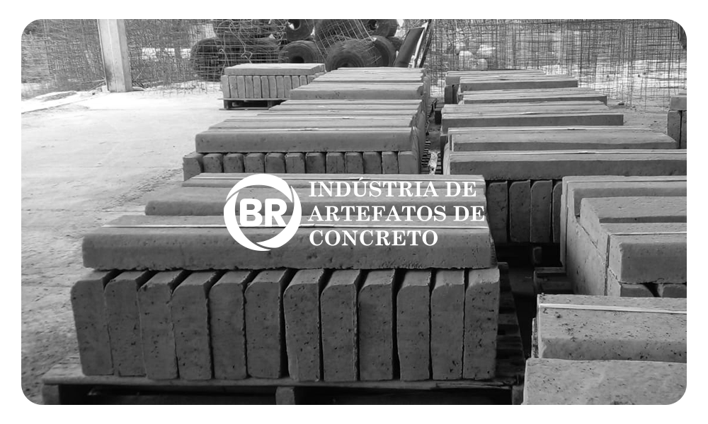 Meio-Fio de Concreto / Mini Guia